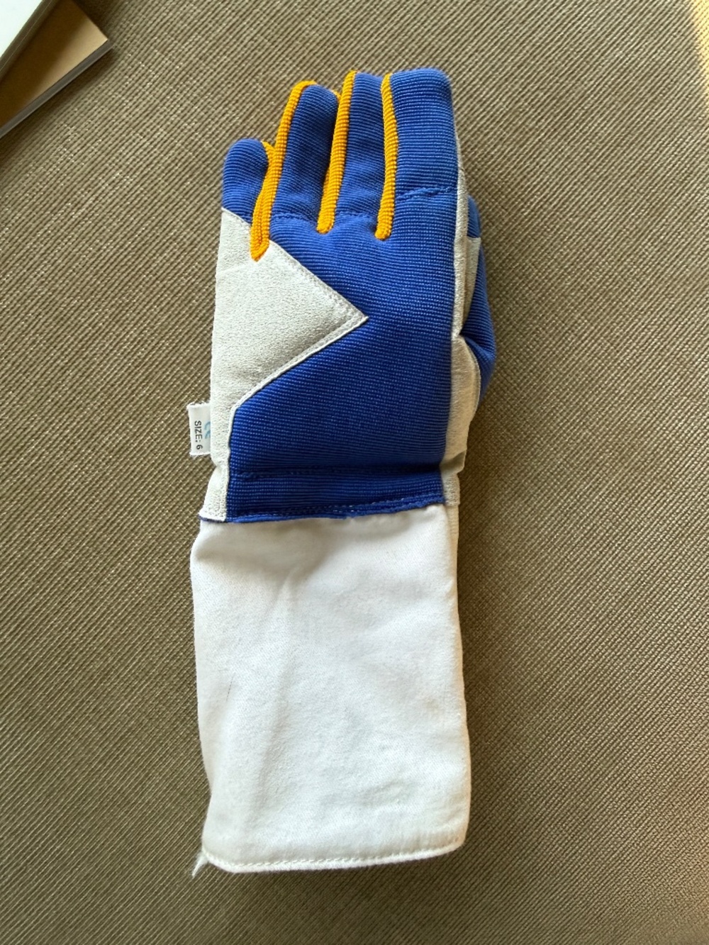 Youth sz 6 Absolute Fencing Glove